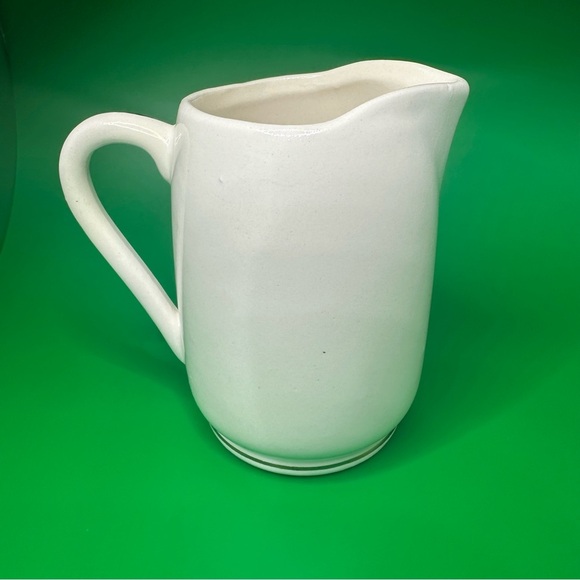 Vintage Knott’s Berry Farm Pitcher Hand-Painted Berry Motif Japan - Picture 5 of 10